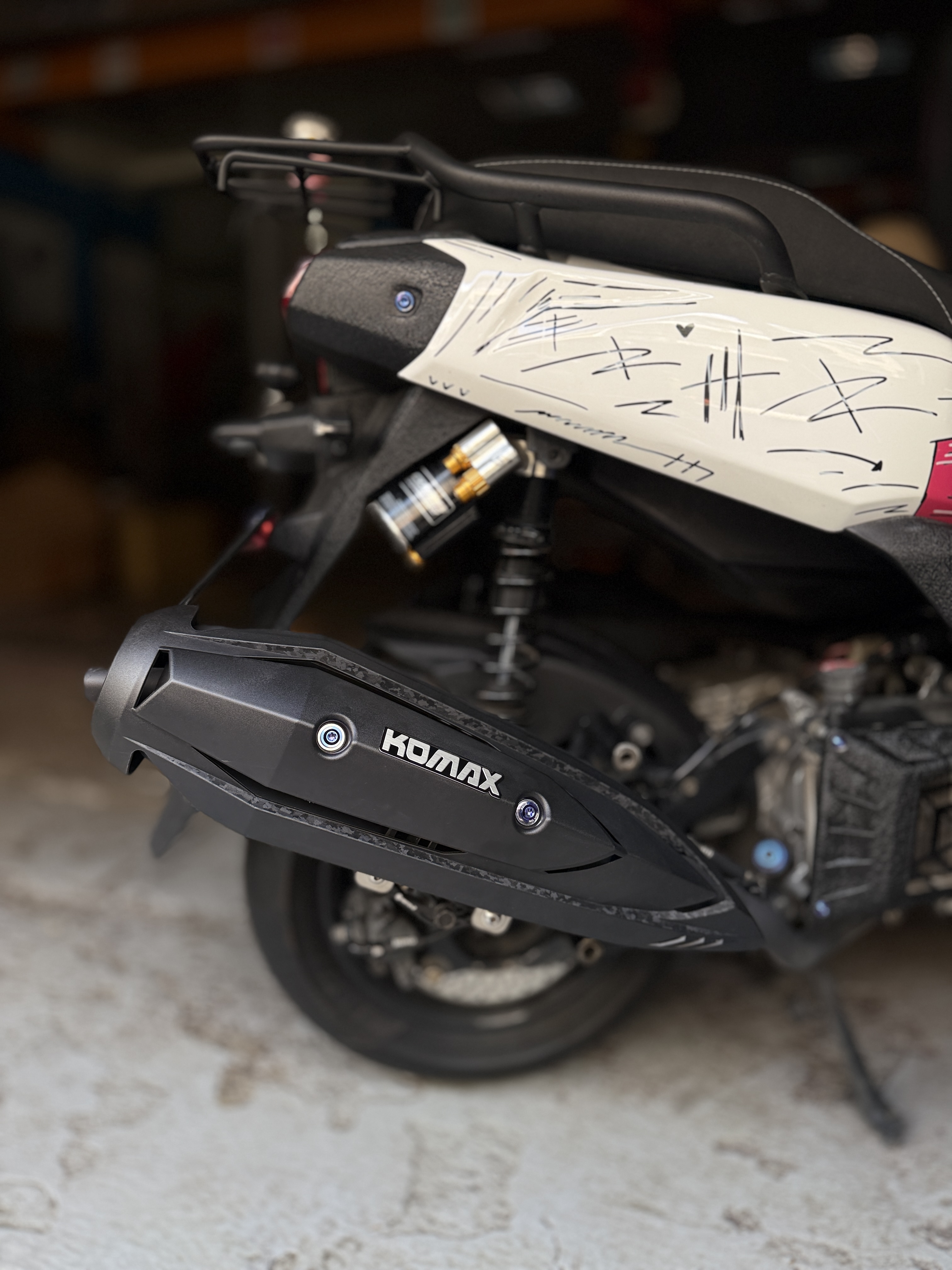 KOMAX【A 套餐】防燙蓋+原廠支架+鋁牌