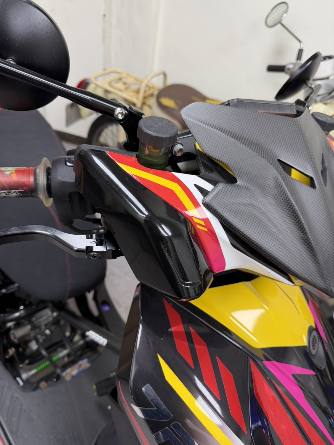 YAMAHA 勁戰七代【專用】方向燈封燈罩 YAMAHA 勁戰七代【專用】方向燈封燈罩