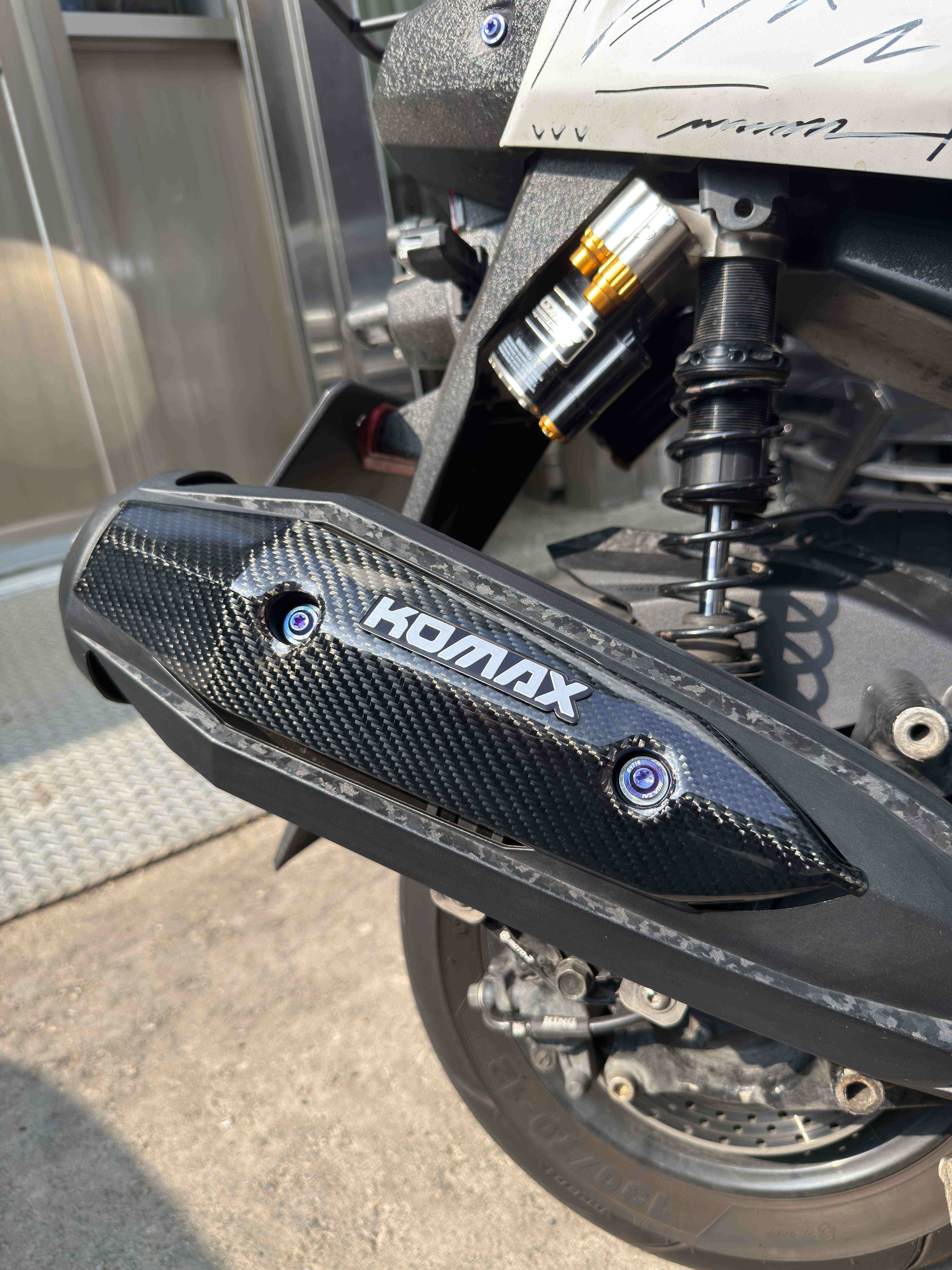 SORA排氣管【專用】防燙蓋碳纖維護片